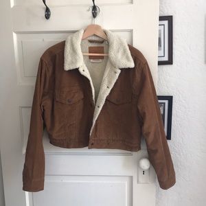 Levi’s cropped corduroy Sherpa jacket